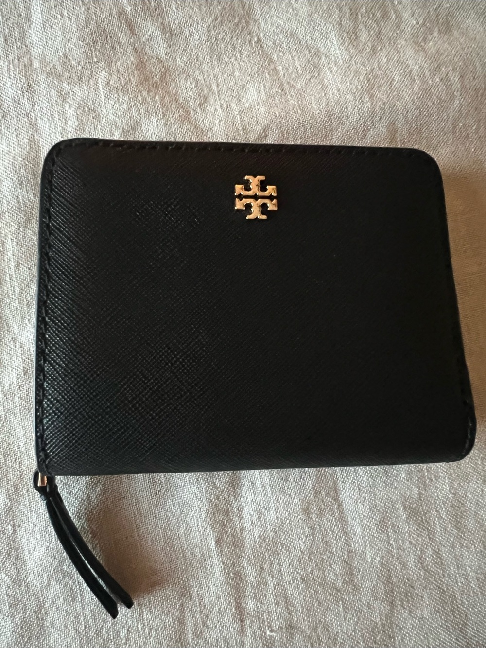 Tory Burch Black Leather Zip Wallet with Gold Logo